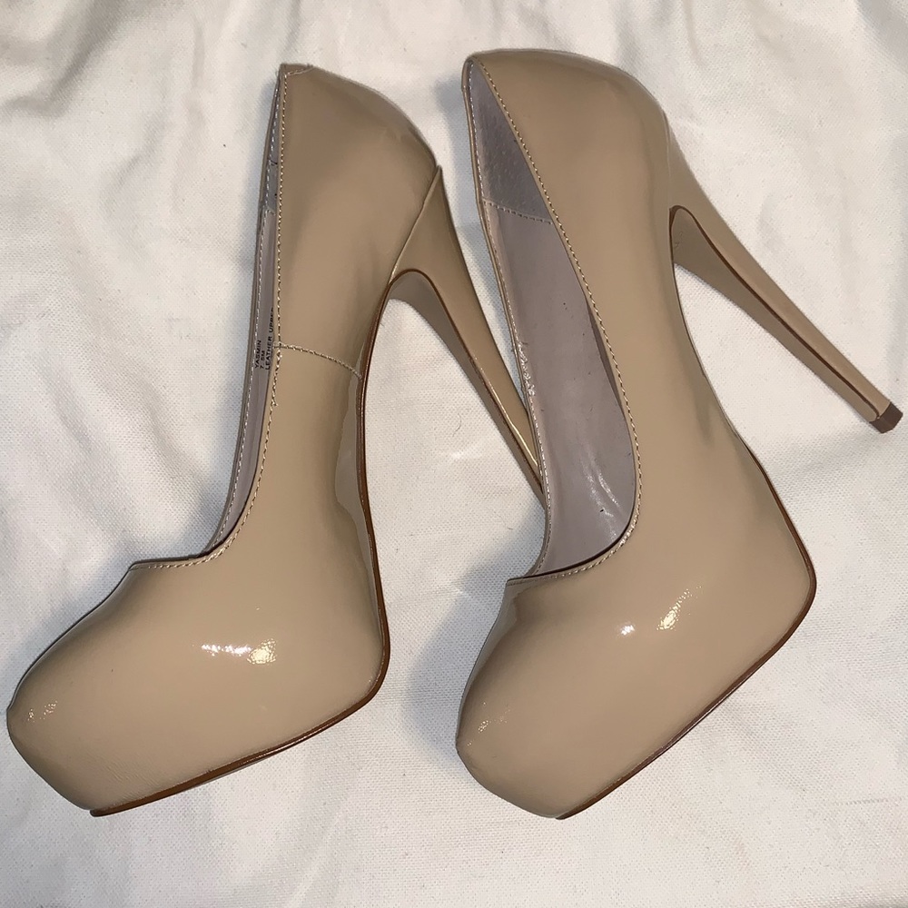 Steve Madden Yasmin Heel 7.5